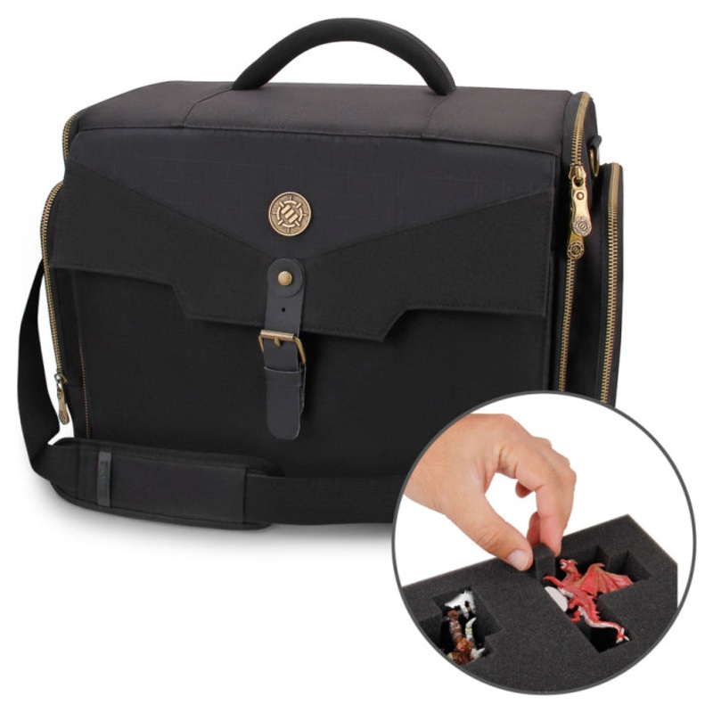 Enhance: Mini Figure Travel Case