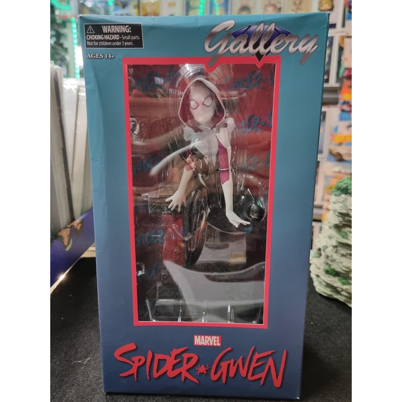 MARVEL SPIDER GWEN PVC FIGURE
