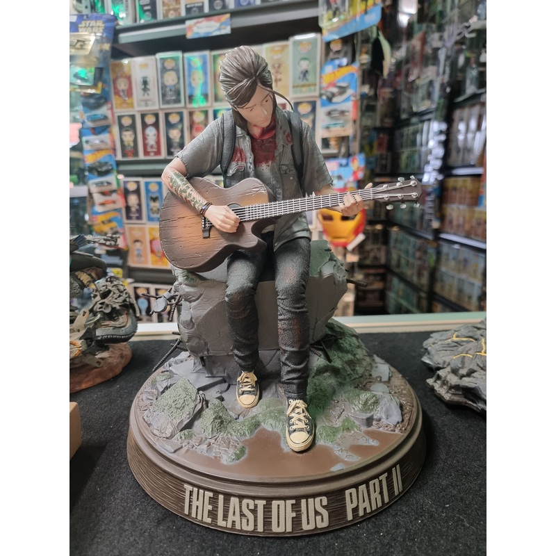 THE LAST OF US PART II ELLIE STATUE