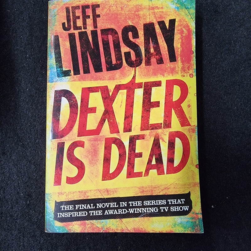 DEXTER IS DEAD GRAPHIC NOVEL