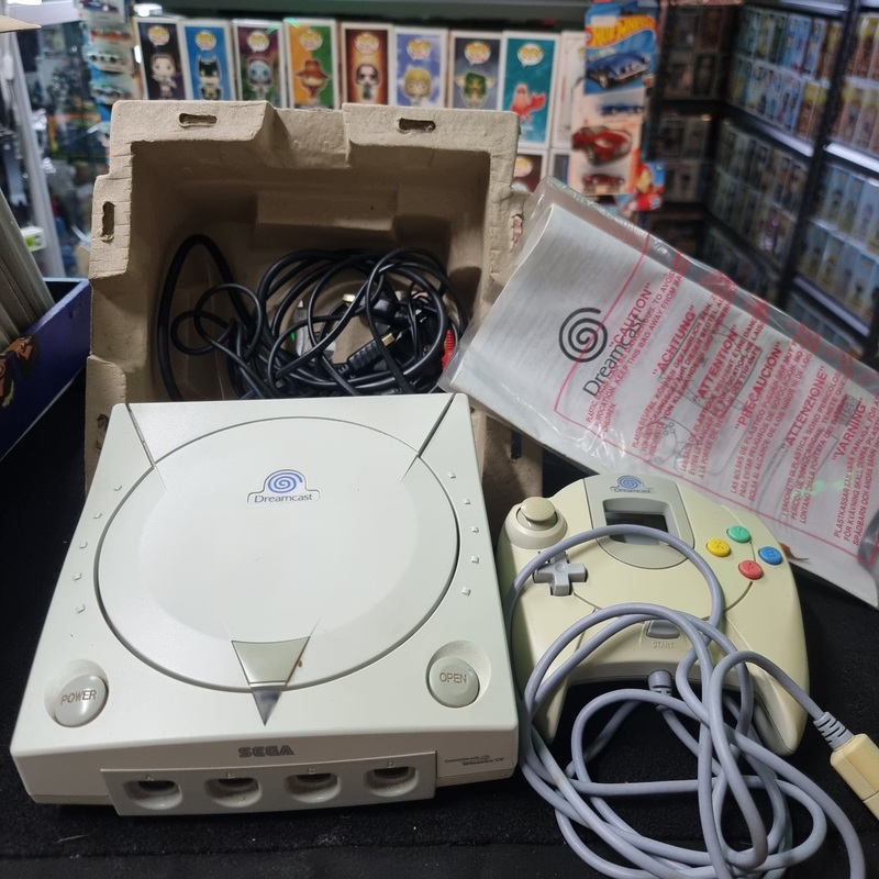 SEGA DREAMCAST CONSOLE
