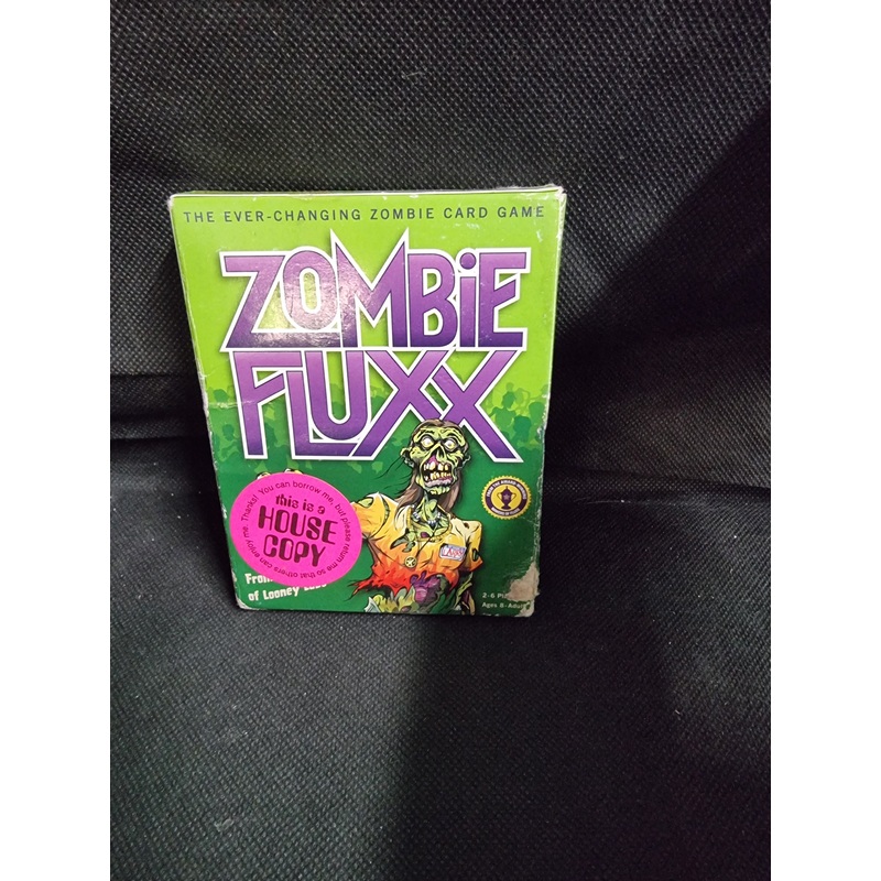 ZOMBIE FLUXX CARD GAME