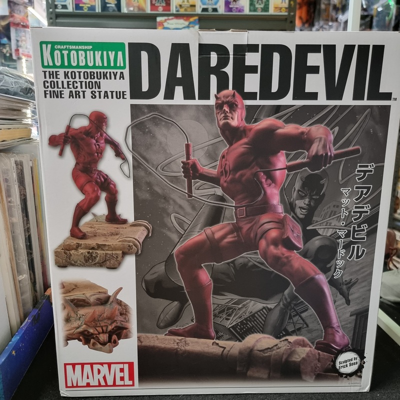 MARVEL  THE KOTOBUKIYA COLLECTION DAREDEVIL FINE ART STATUE 0899/1200