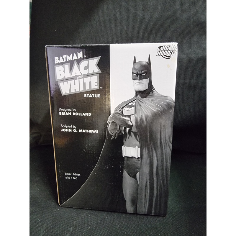 Batman Black and White Brian Bolland Statue 1st First Edition 2005 #4420/6500