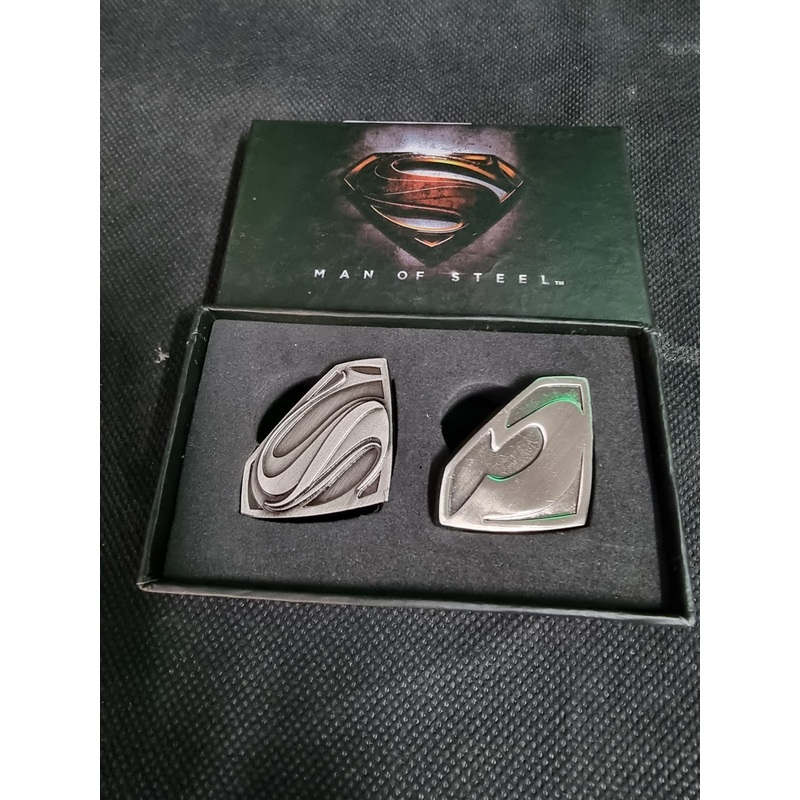 SUPER-MAN MAN OF STEEL PINS
