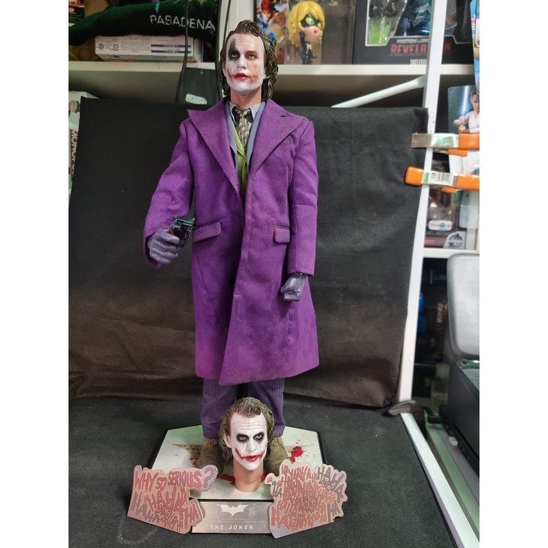 THE DARK KNIGHT THE JOKER HOT TOYS 1/4 SCALE EXCLUSIVE FIGURE