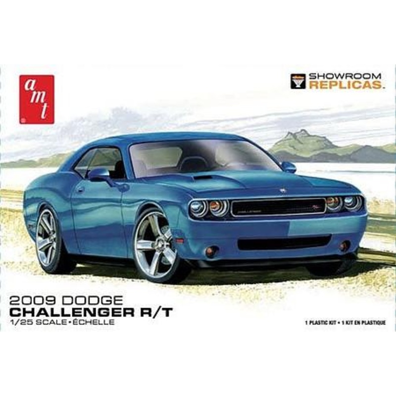 2009 Dodge Challenger R/T (1/25)