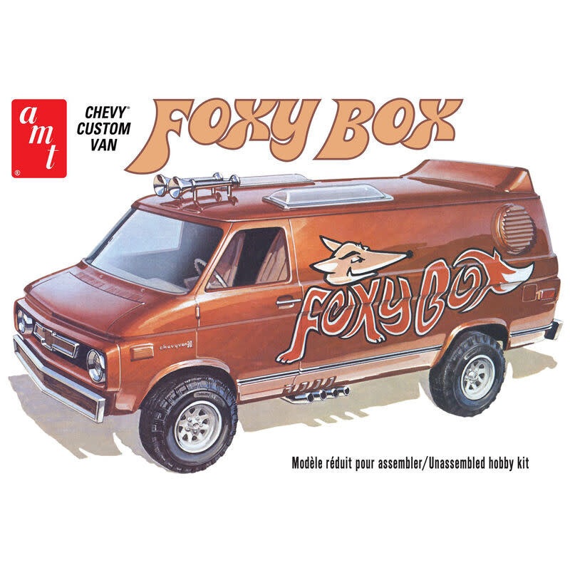 1975 Chevy Van Foxy Box (1/25)