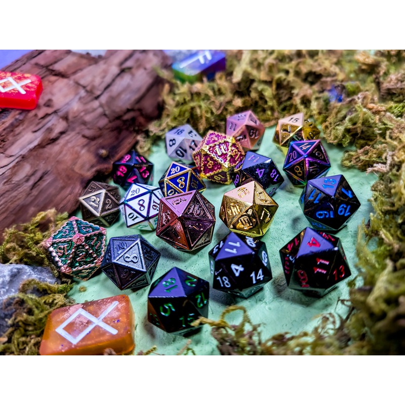 Mystery Metal D20