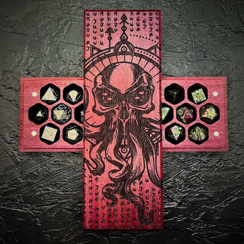 R'yleh Engraved Dual Hex Hero Vault