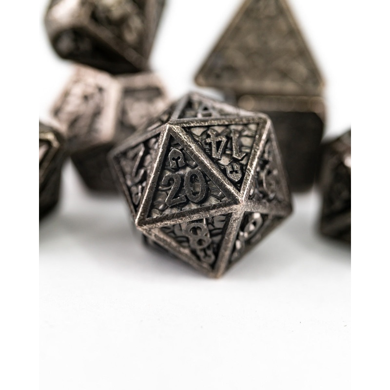 Basilisk Hide | 7 Piece Metal Dice Set