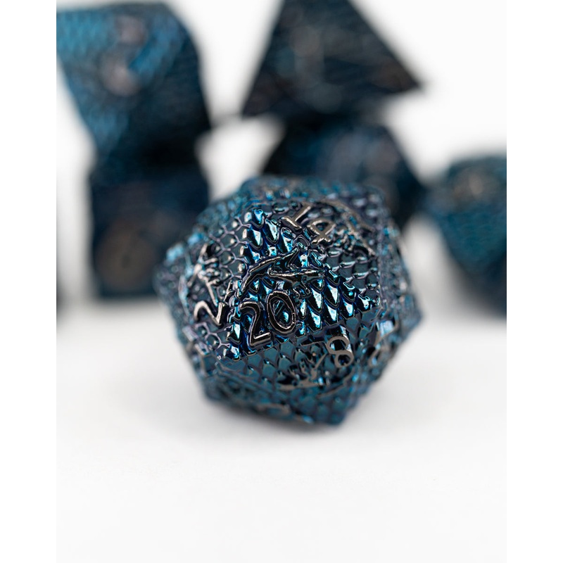 Blighted Sapphires | 7 Piece Metal Dice Set