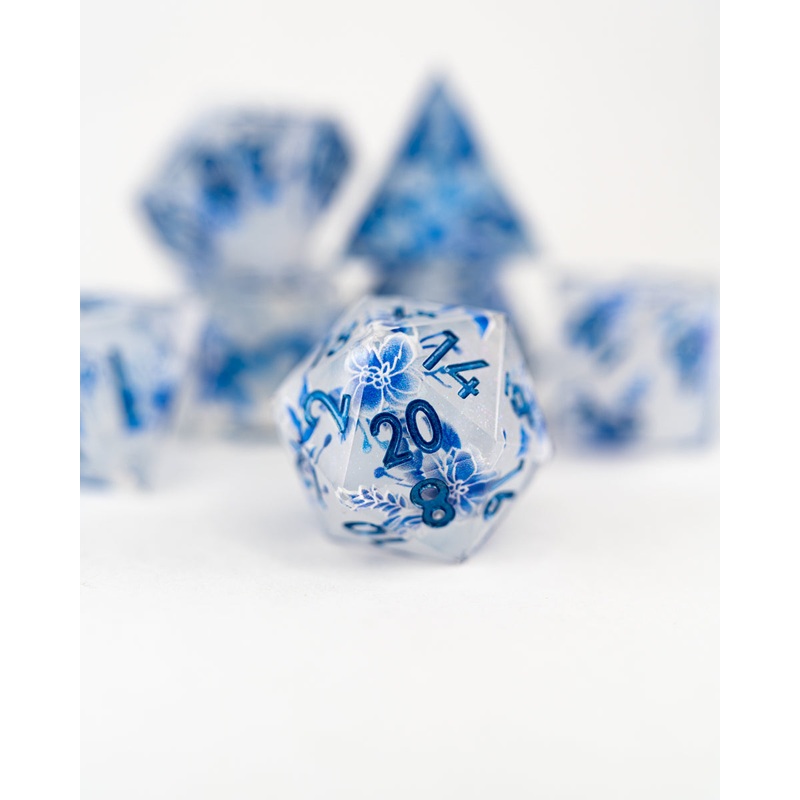 High Tea | Double Cast | 7 Piece Sharp Edge Resin Dice Set