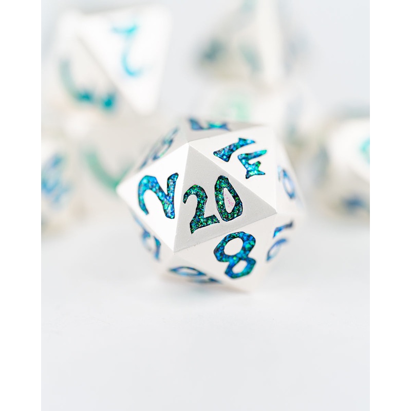 Selesnya | Large Font | 7 Piece Metal Dice Set
