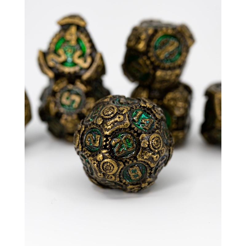 Big Daddy | 7 Piece Metal Dice Set