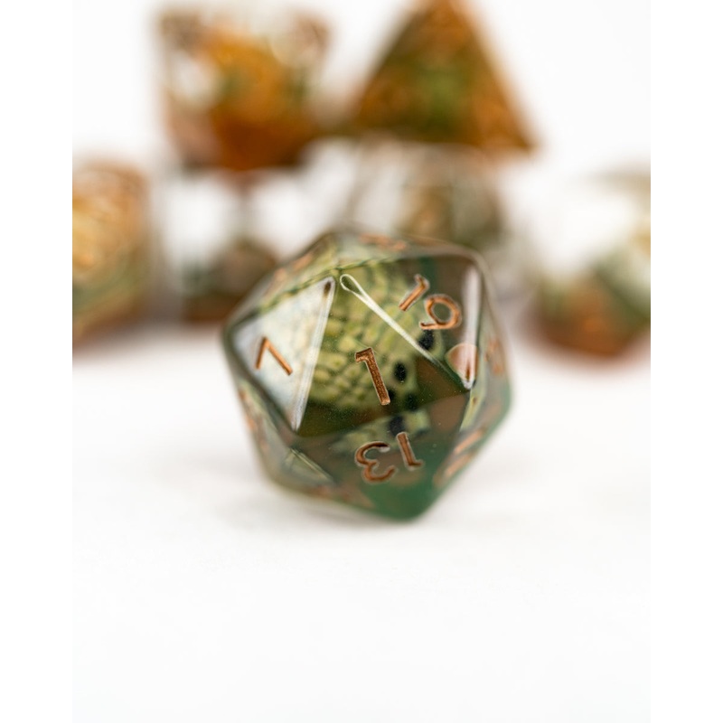 Hedgeford | Hedgehog | 7 Piece Acrylic Inclusion Dice Set