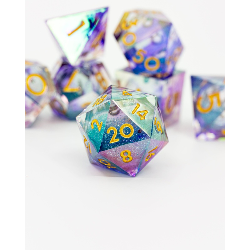 Seldarine Court | 7 Piece Liquid Core Dice Set