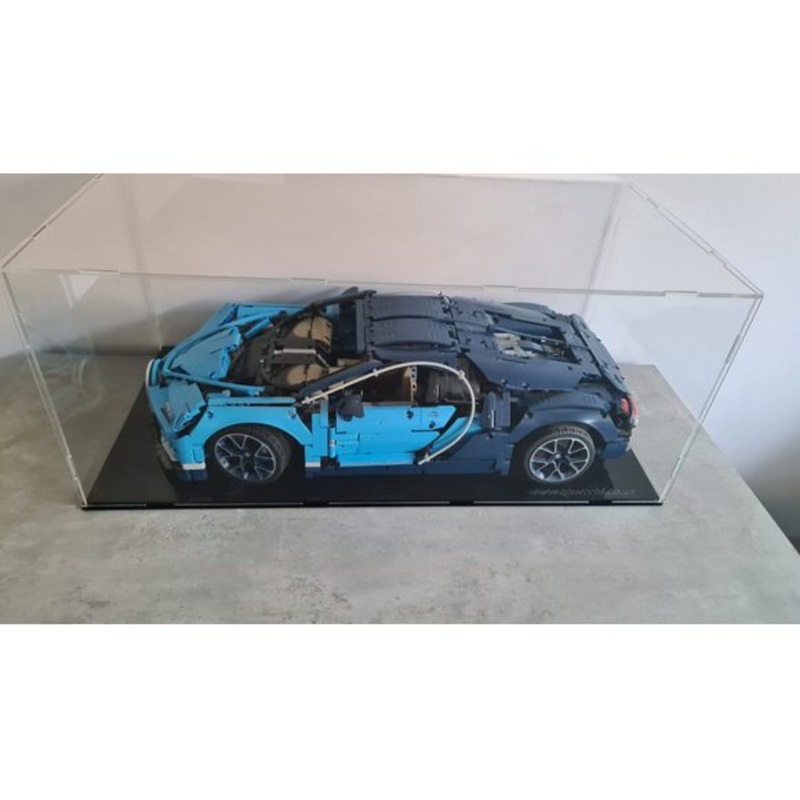 Display case for 1/8 Scale Cars
