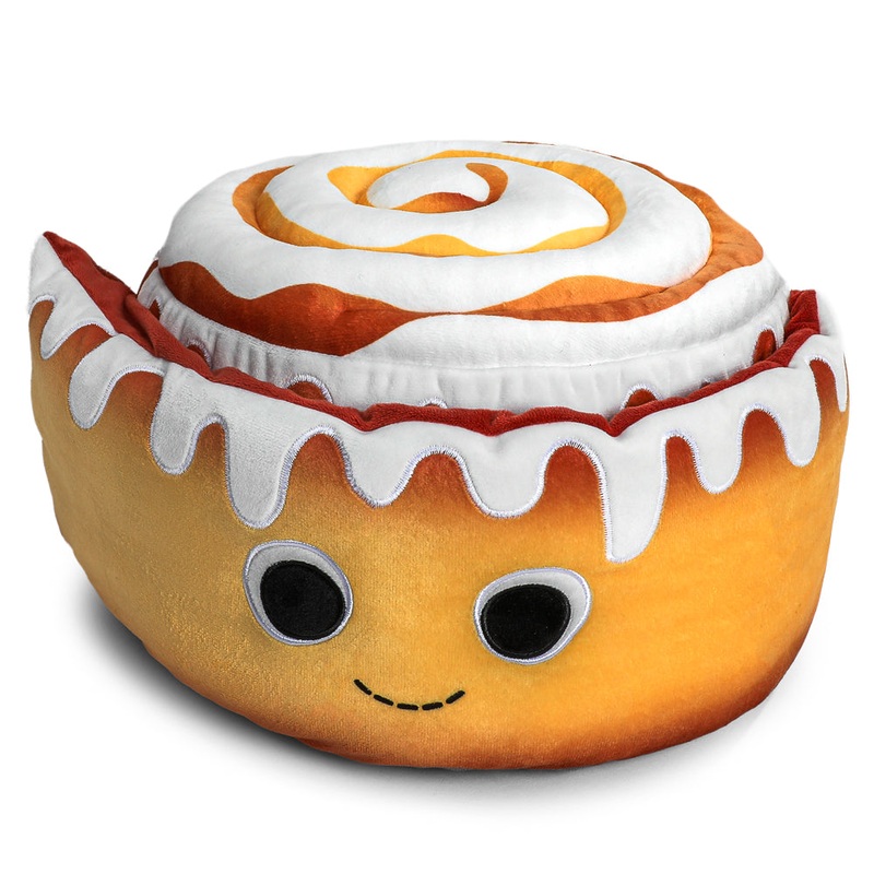 Yummy World Cecily the Scented Cinnamon Roll Interactive Plush (PRE-ORDER)