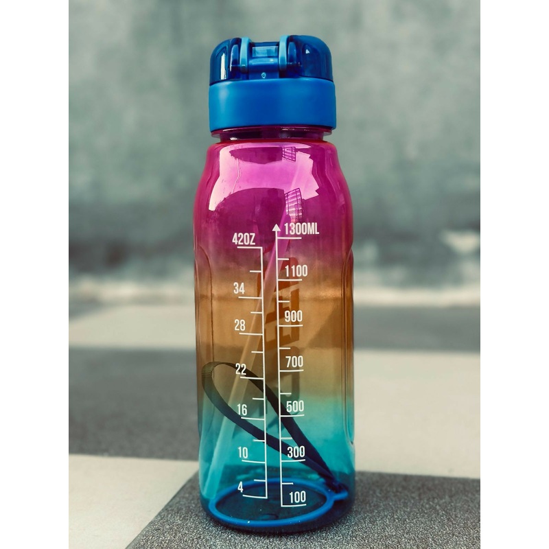 Motivational 1300 ML three shaded water bottle (PINK AND BLUE)